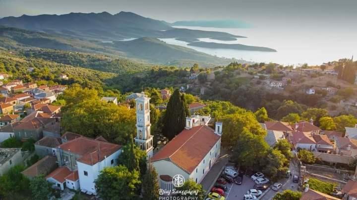 Atrium - Lafkos Villa Dış mekan fotoğraf